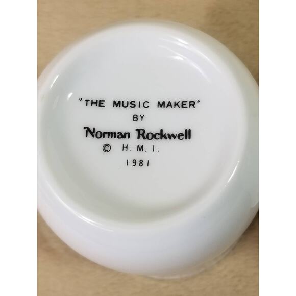 Norman Rockwell Coffee Mug Tea Cup 1981 Gold Trim 4 1/4" Drinkware 10oz x2 - Picture 10 of 12